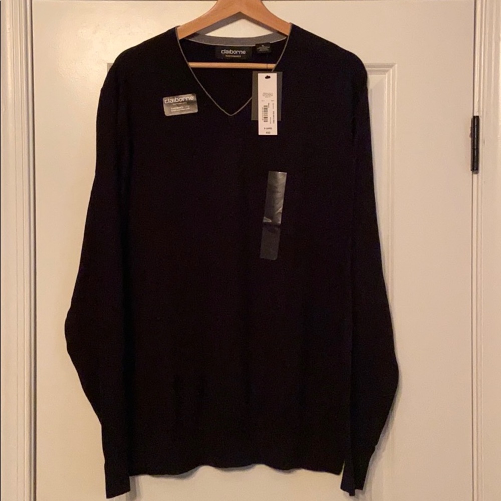 Men’s Claiborne Performance V-neck sweater